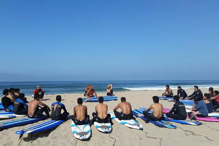 1.5 Hr. Shared Surf Lesson - Primary Image