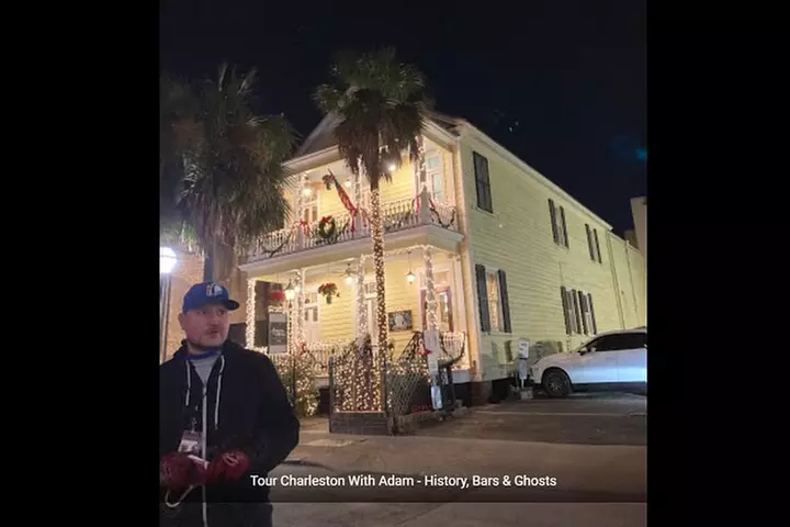 Charleston Dark History & Ghost Tour with Adam
