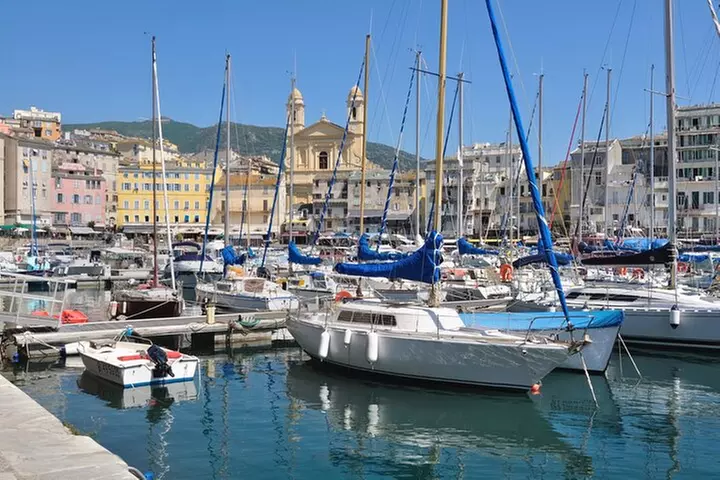Meilleure introduction à Bastia en 2 heures avec un local
