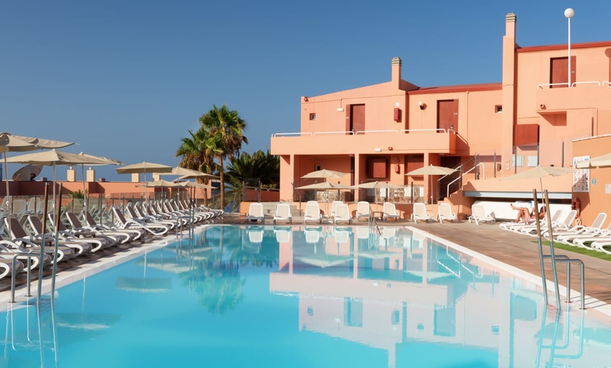 Image 5: ✈ GRAN CANARIA | Puerto Rico - Marina Elite Resort 4* - Bord de mer