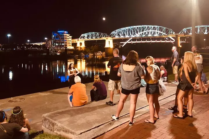 Haunted Nashville Boos and Booze Ghost Walking Tour