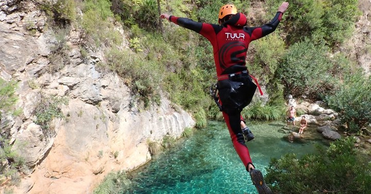Barranquismo en el Río Verde cerca de Granada y Málaga