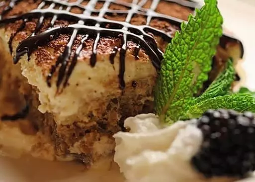 5% Cash Back at Rocco's Italian Grille