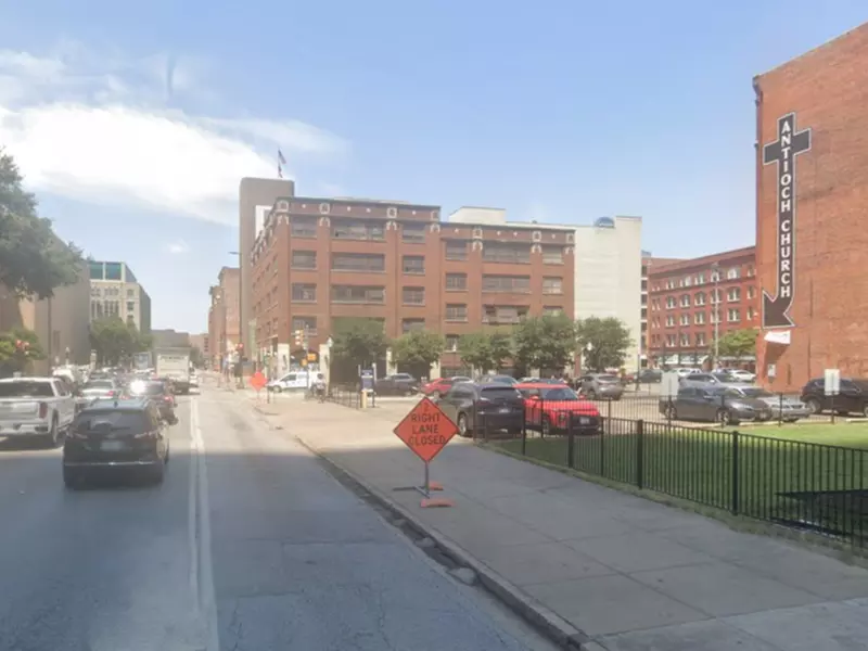 Parking at 801 Elm St. Lot