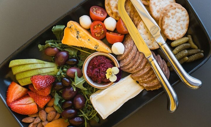 Image 9: Romantic Horse Trail Ride with Wine and Food in Adelaide Hills