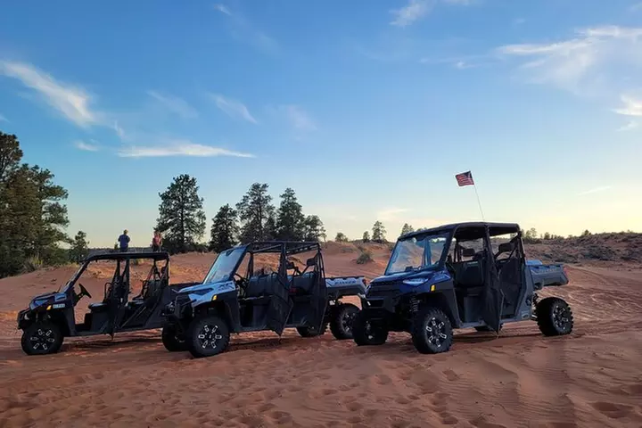 Peek-A-Boo Slot Canyon Tour UTV Adventure (Private)