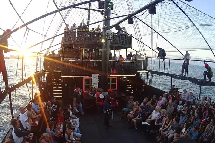 Captain Hook - Pirate Show & Dinner