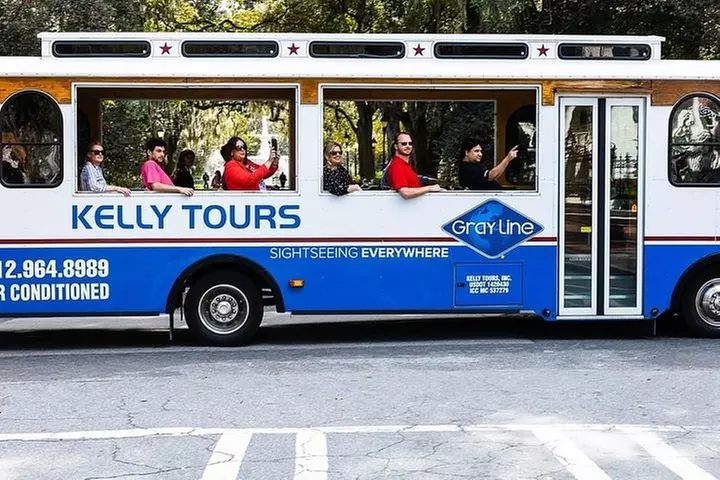 Explore Savannah Sightseeing Trolley Tour with Bonus Unlimited Shut...