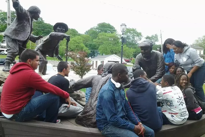 Niagara Falls USA and Underground Railroad Heritage Tour