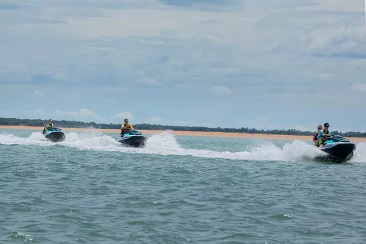 1-Hour Thunderball WWII Adventure Jet Skiing in Darwin