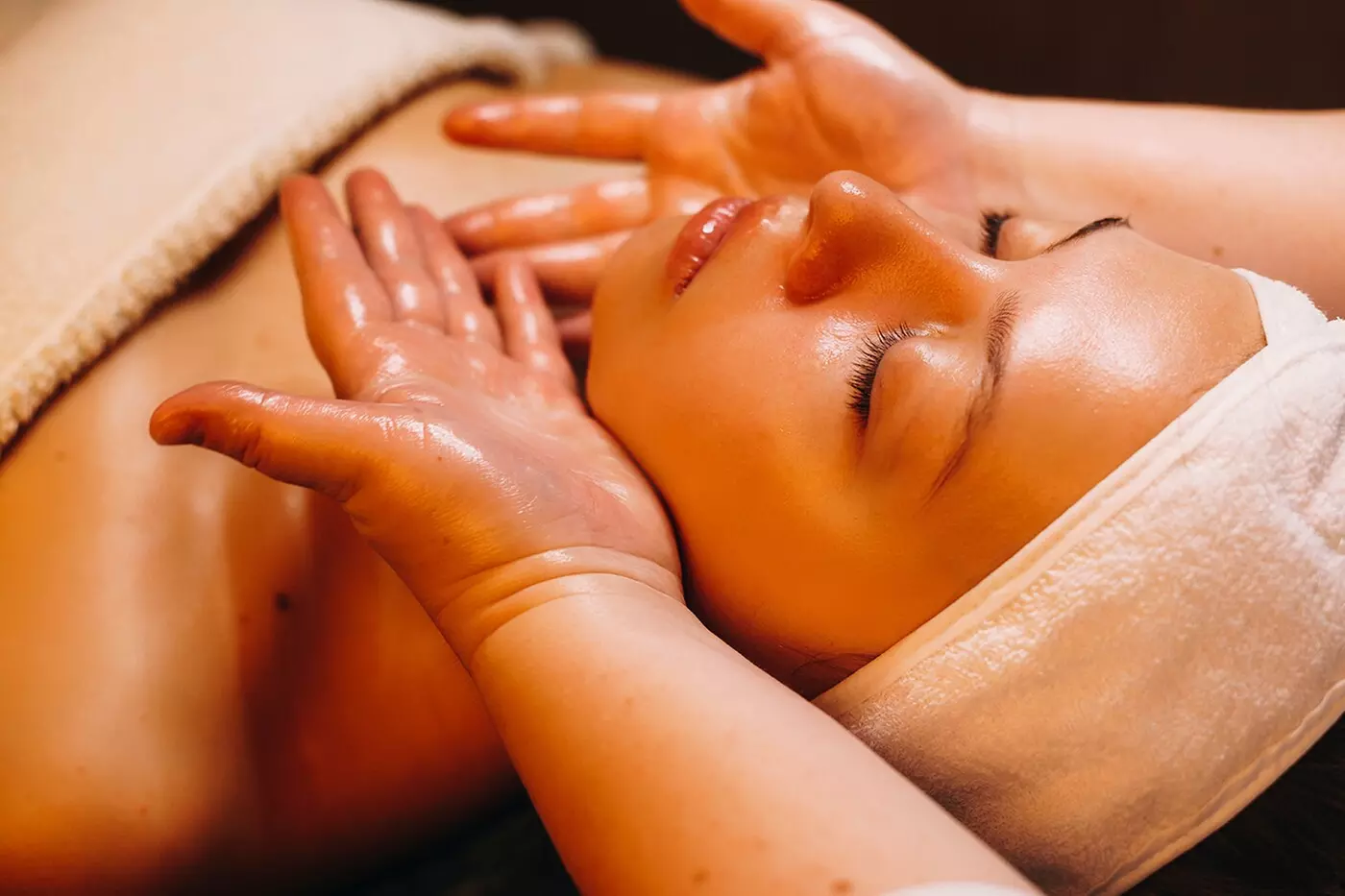 $59.50 For A Signature Facial W/Upper Body Massage (Reg. $119)