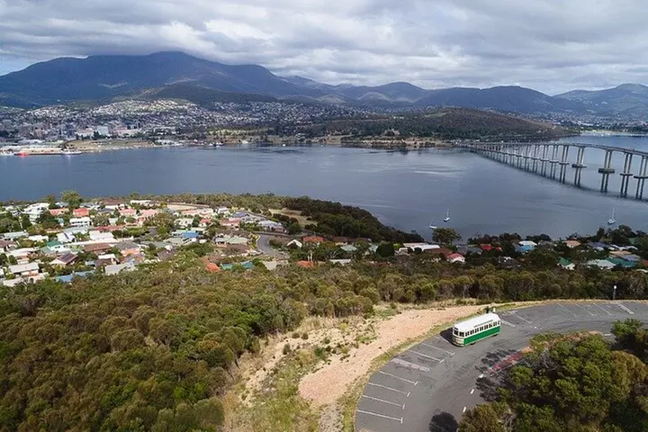 Hobart City Sightseeing Tour including MONA Admission