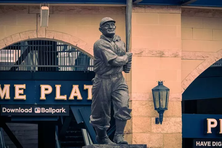 Self-Guided Scavenger Hunt: Pittsburgh's Cultural Side