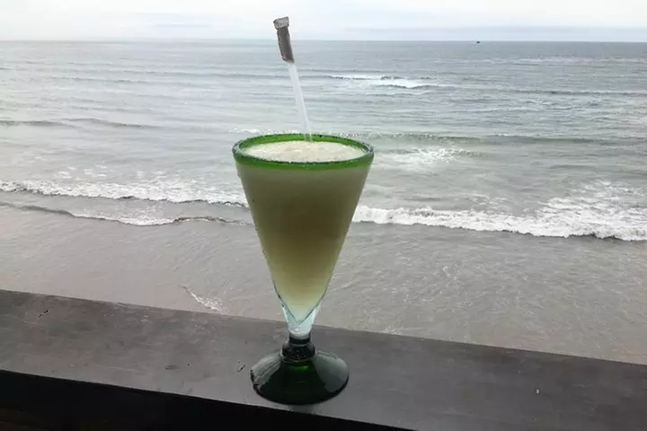 Puerto Nuevo Lobster, Margaritas and Mariachi Private Tour