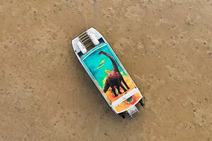 SCENIC AND PREHISTORIC CRUISE - Sparkling Wine & Gourmet Platters