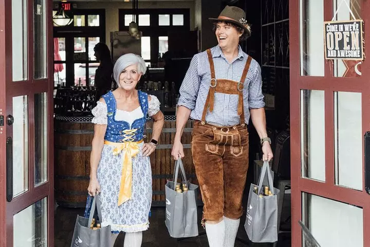 Leavenworth Sip & Stroll A Historical Wine Tour