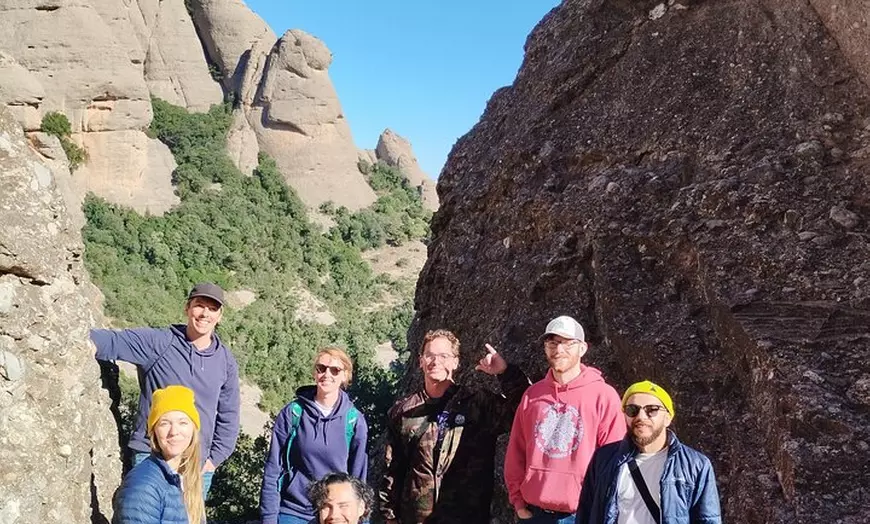Image 21: Senderismo en Montserrat y Visita al Monasterio en Grupo Reducido