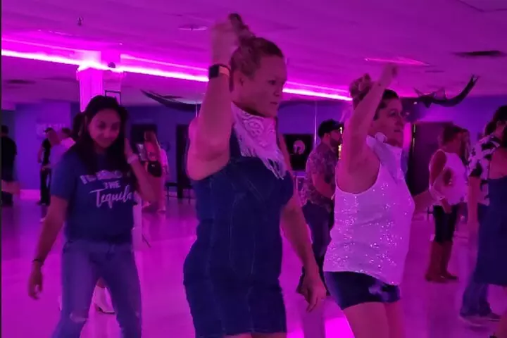 Beginner's Line Dancing Class with Instructor in Nashville