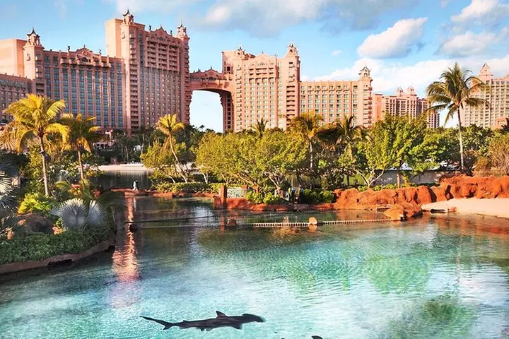 Sight Seeing Island Tours Nassau Bahamas Paradise Island - Primary Image