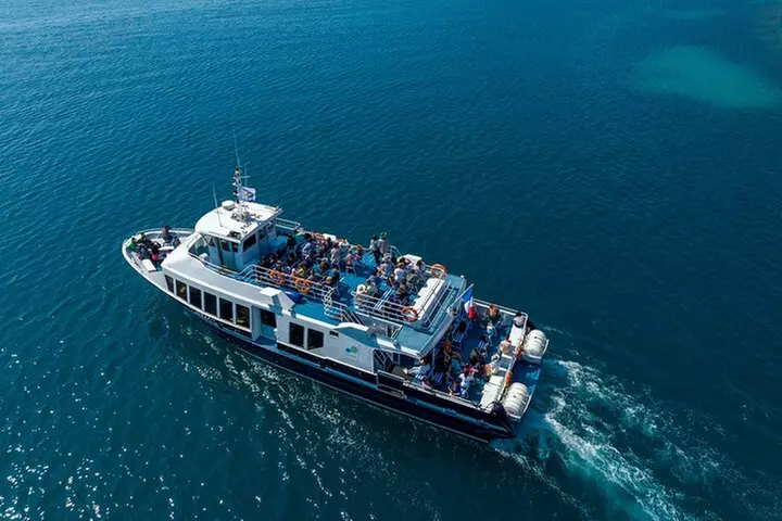 Croisière touristique sur la côte méditerranéenne au départ de Nice