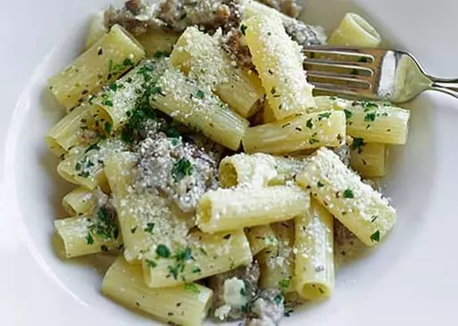 5% Cash Back at Rocco's Italian Grille