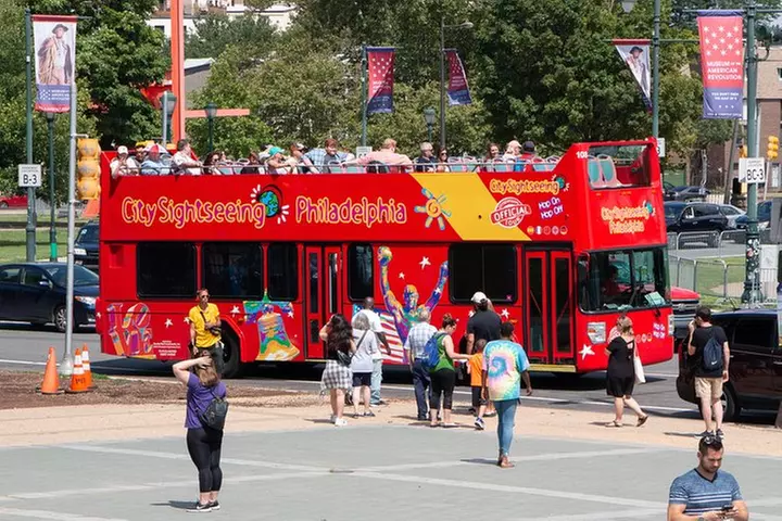 Double Decker Hop-On Hop-Off City Sightseeing Philadelphia (1, 2, o...