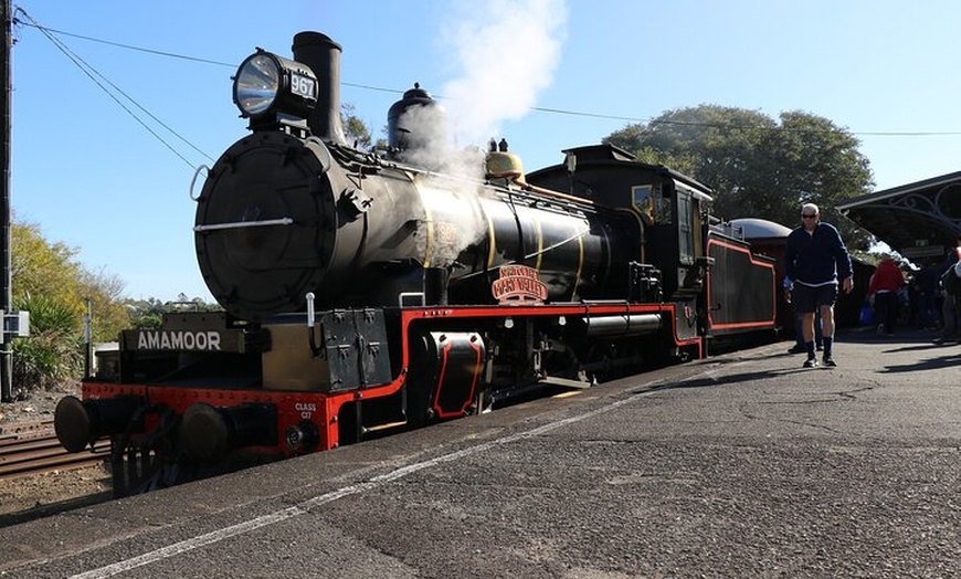 Image 2: Enjoy a VIP Booth Shared Experience From Gympie