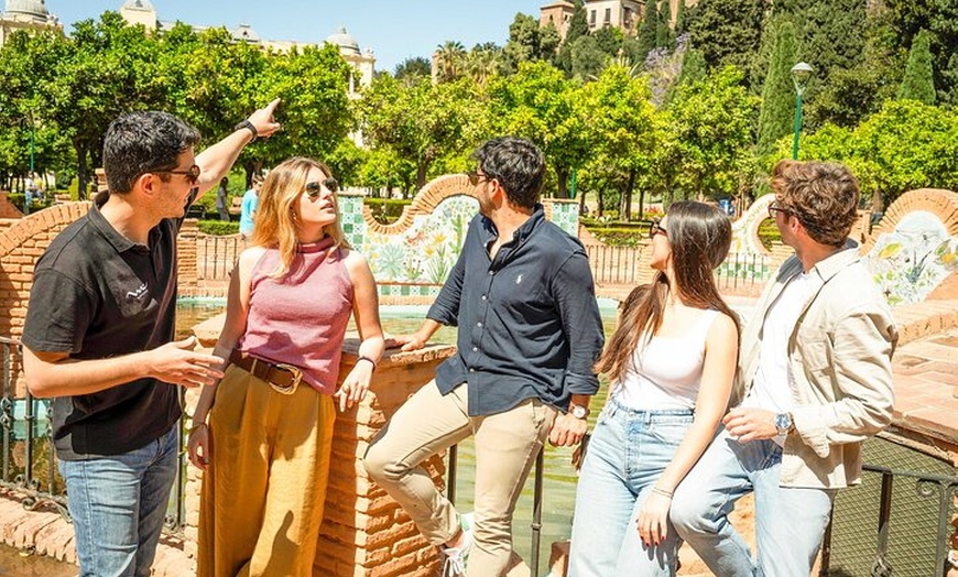 Image 9: Excursión gastronómica y cultural privada de Málaga : Tapas & Flamenco