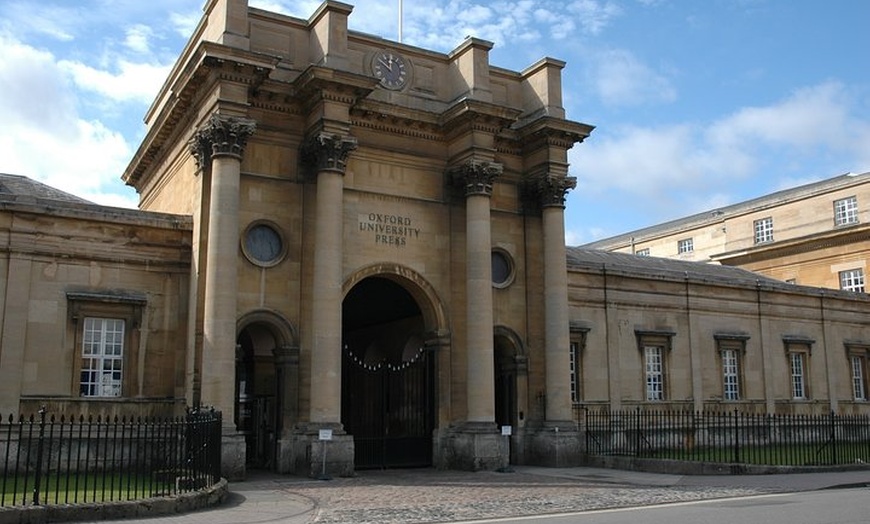 Image 18: Oxford Bike and Walking Tour