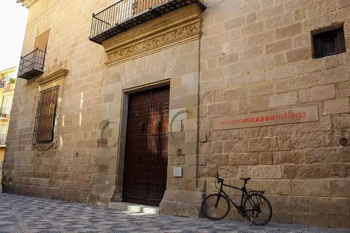 Alquiler de bicicleta de trekking: día completo las 24 horas
