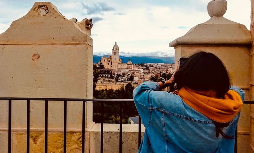 Image 3: Viaja por Segovia y Ávila en un Grupo Pequeño desde Madrid