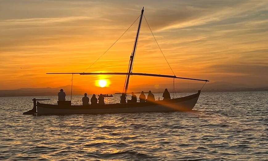 Image 1: Desde Valencia: Paseo En Barca En La Albufera + Paella Incluido
