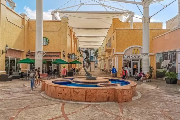 Cancun Shopping Private Guided Tour & City Sightseeing