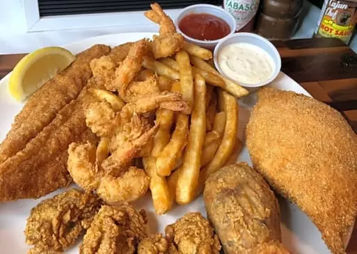 5% Cash Back at French Quarter Cajun Seafood
