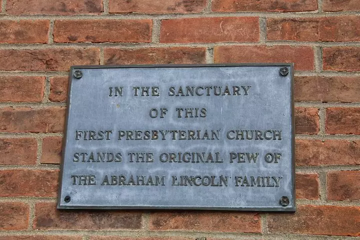 Land of Lincoln Smartphone Audio APP Self Guided Walking Tour