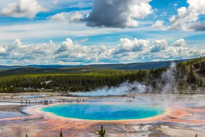 Guided Yellowstone Hot Spring & Geyser Basin Tour - Primary Image