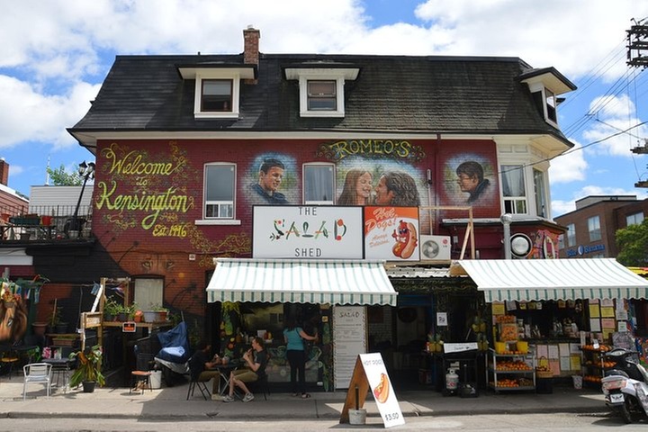 Kensington Market and Chinatown: A Self-Guided Tour