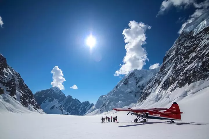 Mountain Voyager Flightseeing tour from Talkeetna