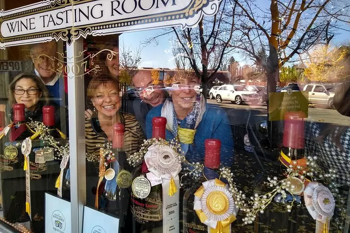 Healdsburg Wine & Food Holiday Walking Tour - Primary Image