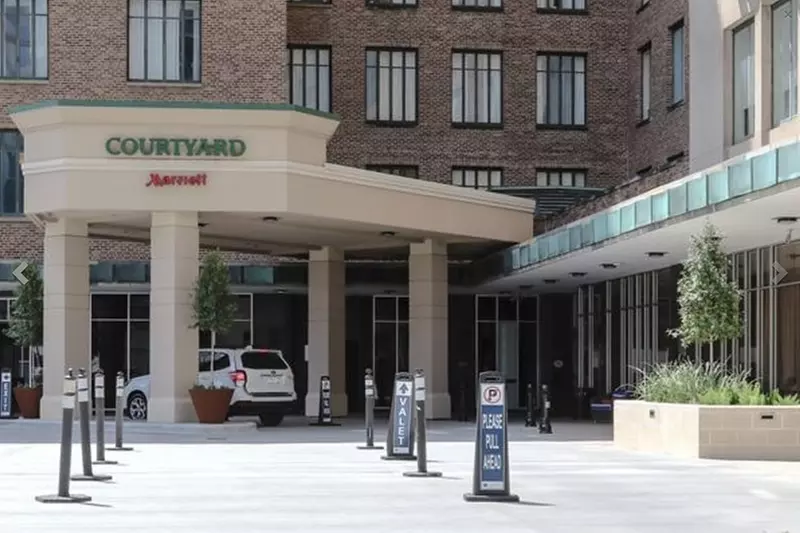 Parking at Courtyard Marriott Garage - Valet