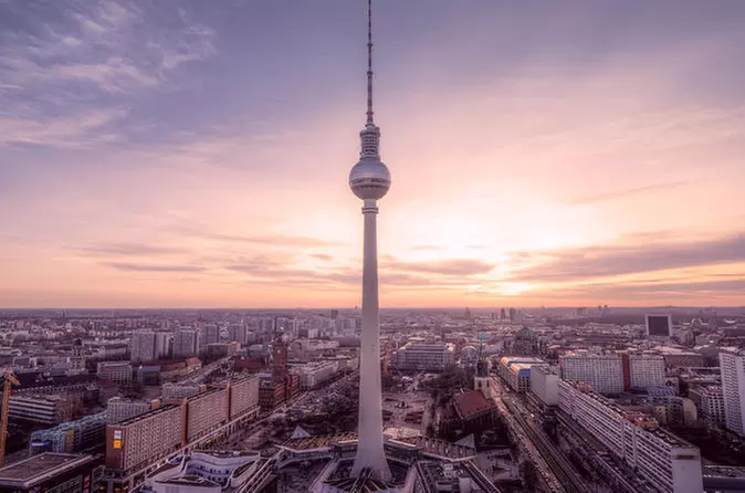 Keine Warteschlangen: Eintrittskarte Fenstertisch im Restaurant im Berliner Fernsehturm - Primary Image