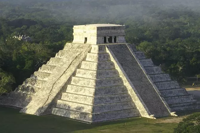 Chichen itzá, Cenote Ik kil and Cobá,Reduced Group All Fees Included - Primary Image