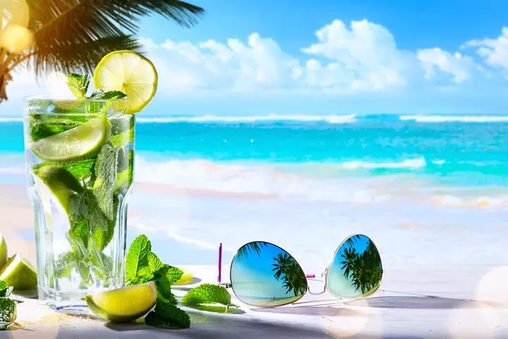 Bimini Day Cruise from Fort Lauderdale with Round-Trip Miami Transfer