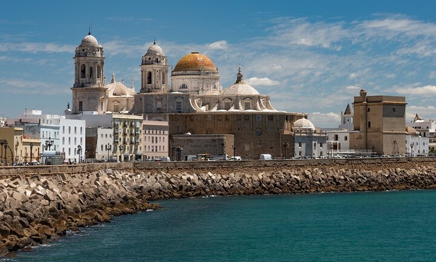 Image 5: Visita Privada Centro Histórico y Catedral de Cádiz con Entradas