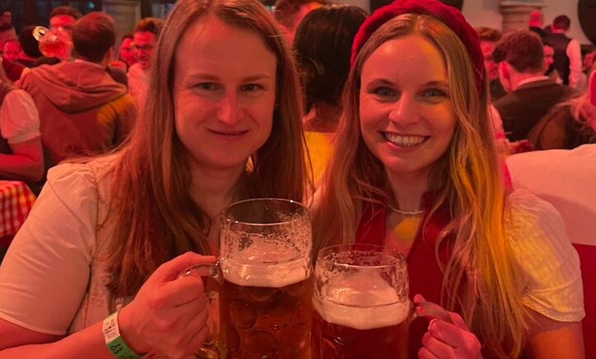 Image 8: Münchner Biertour Starkbierfest im Original Löwenbräukeller
