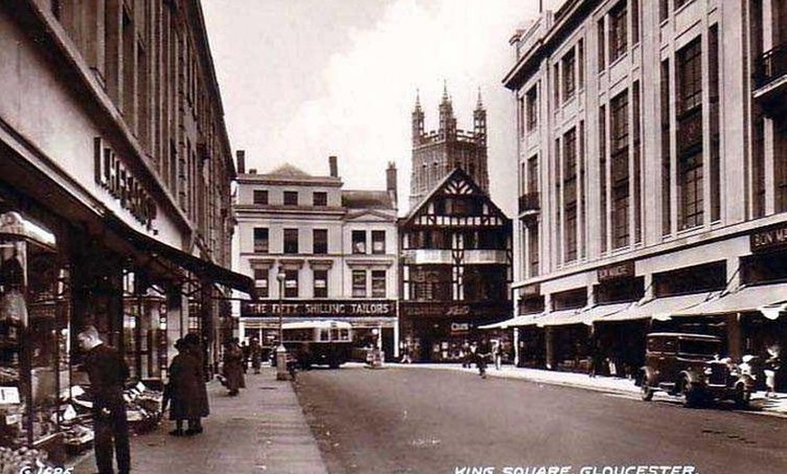 Image 1: Guided walking tour : Ghosts & Giggles Of Gloucester