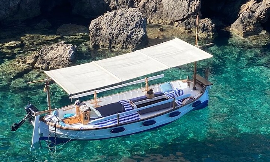 Image 1: Mallorca Tour privado en barco a Alcudia Pollensa y Formentor