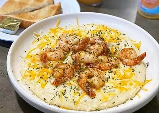 5% Cash Back at Roni's