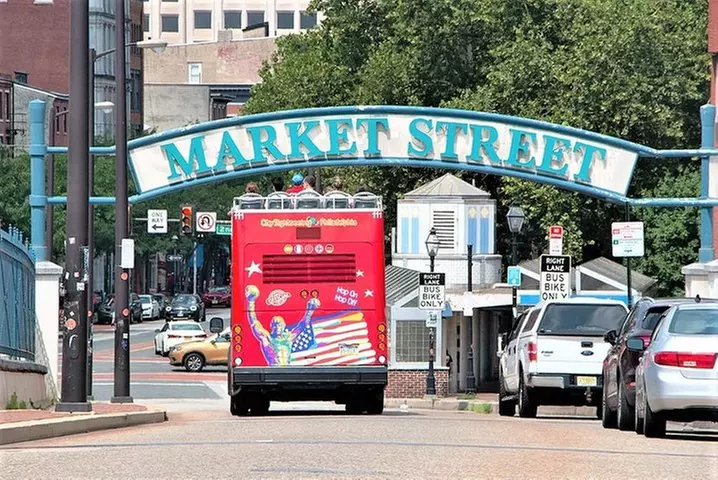 Double Decker Hop-On Hop-Off City Sightseeing Philadelphia (1, 2, o...
