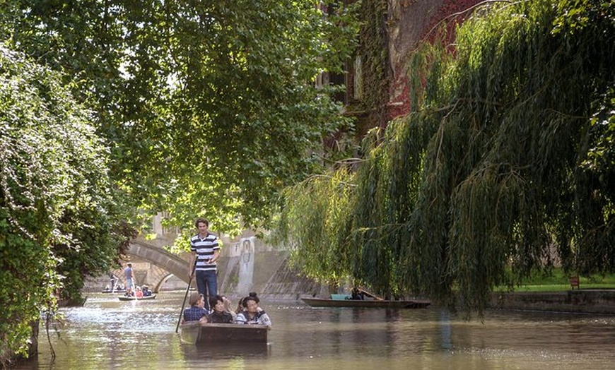 Image 1: Guided Punting Tour Cambridge